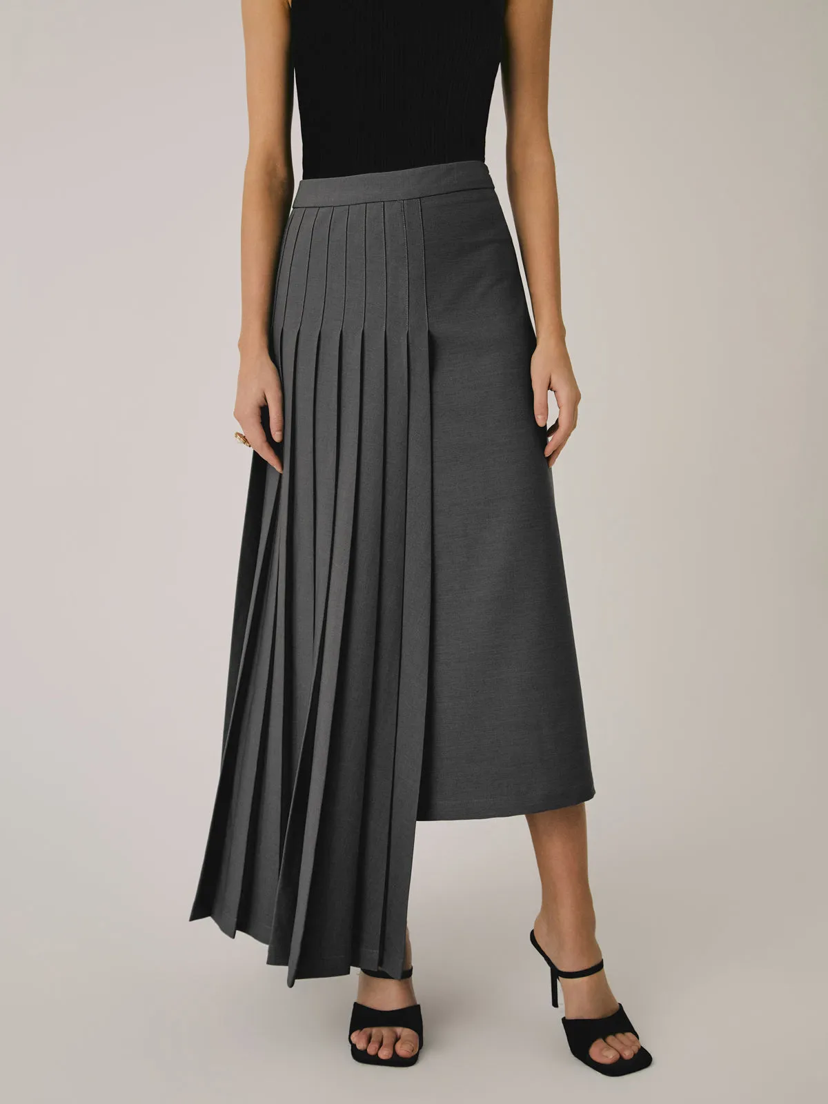 Asymmetric Pleated Graceful Maxi Skirt