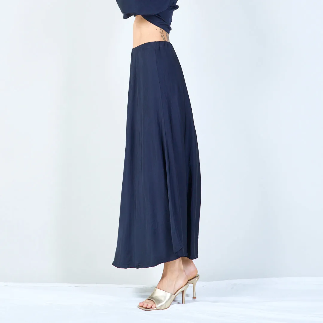 Flowing maxi silk skirt with elastic waistband wholesale