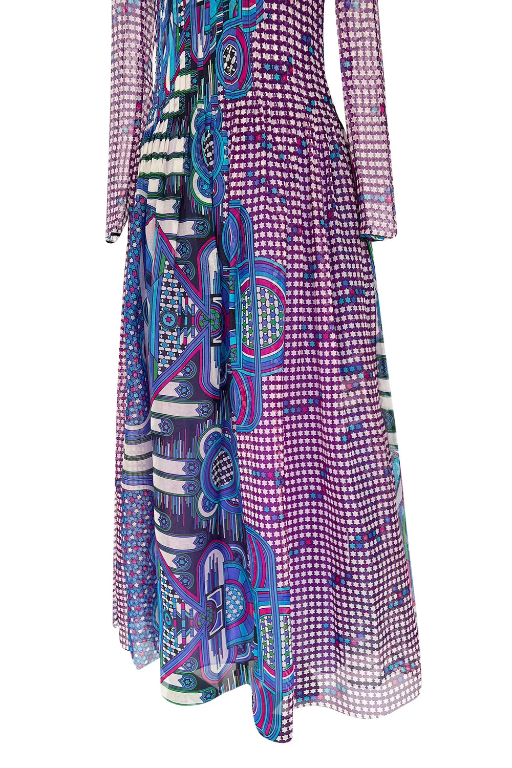 Gorgeous Spring 1972 Pierre Cardin Printed Silk Gazaar Dress w Fine Pleat Detailing