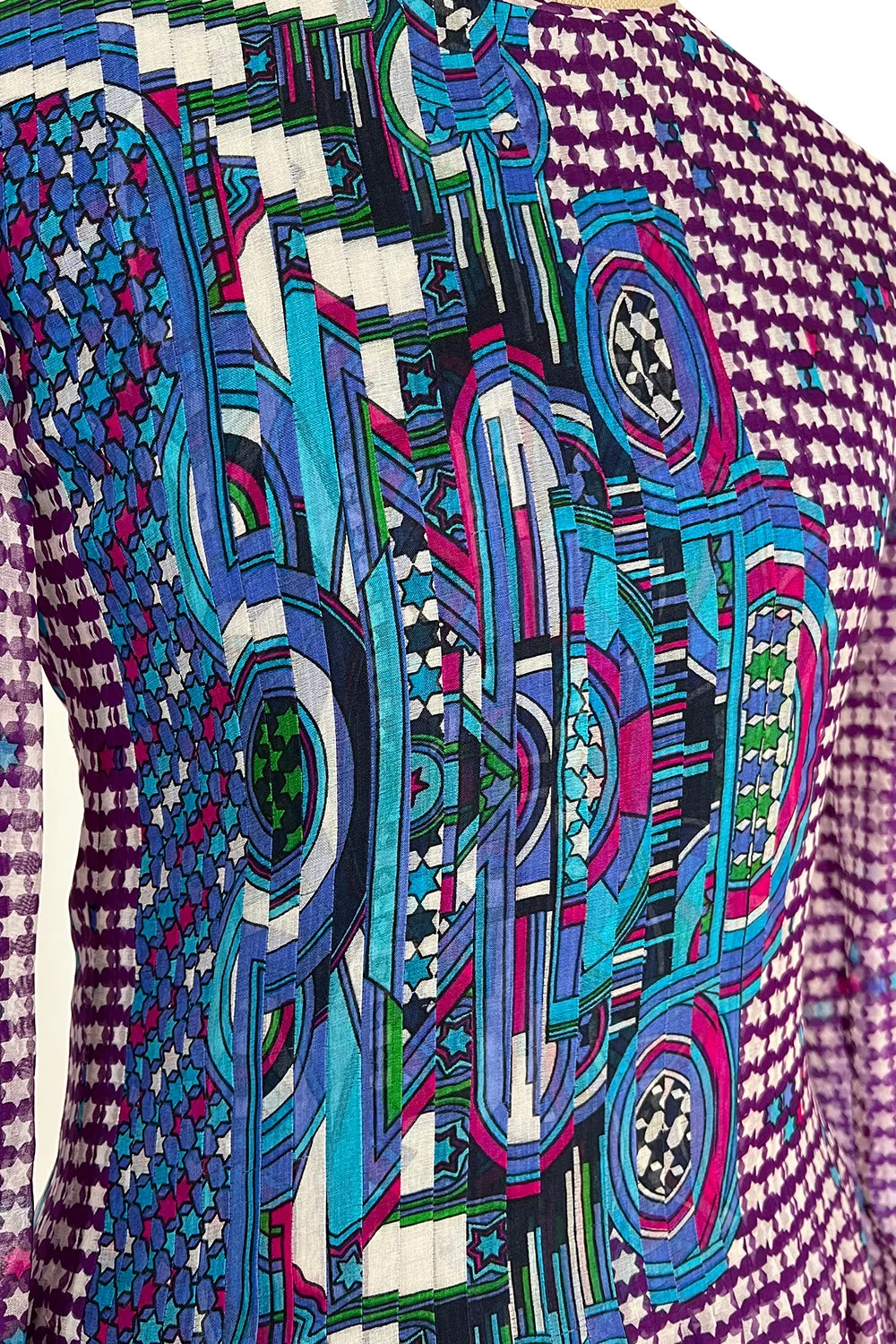 Gorgeous Spring 1972 Pierre Cardin Printed Silk Gazaar Dress w Fine Pleat Detailing