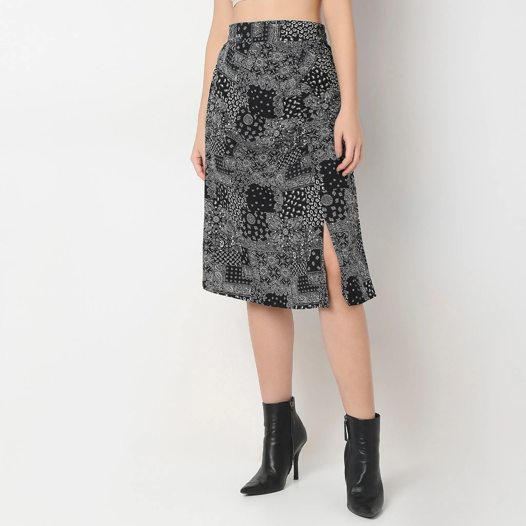 Relaxed Fit Printed Skirt